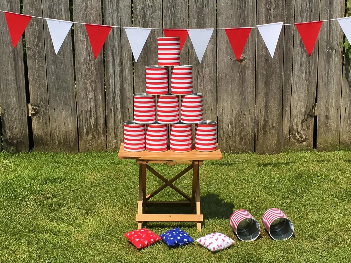 Ten cans, three balls, endless turns.